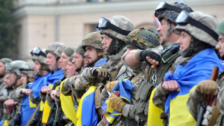 До свята Покрови Пресвятої Богородиці та  Дня захисника України місто виплатить матеріальну допомогу