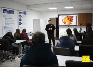 Львівських старшокласників навчають, як правильно обирати професію
