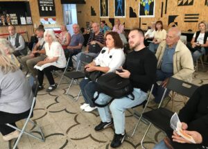 «Візити турботи» тривають: працівники управління соціального захисту поспілкувалися з людьми з інвалідністю Франківського району