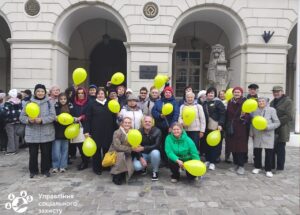 Місяць літніх людей у Львові зібрав понад тисячу «золотоліток»